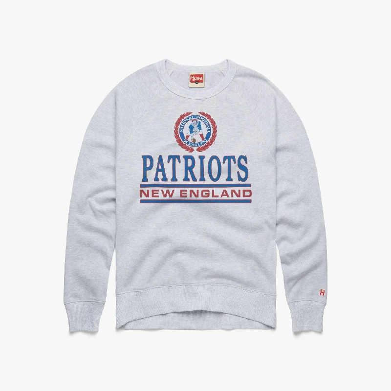 Women's Blouse with PleatsNew England Patriots Crest Crewneck