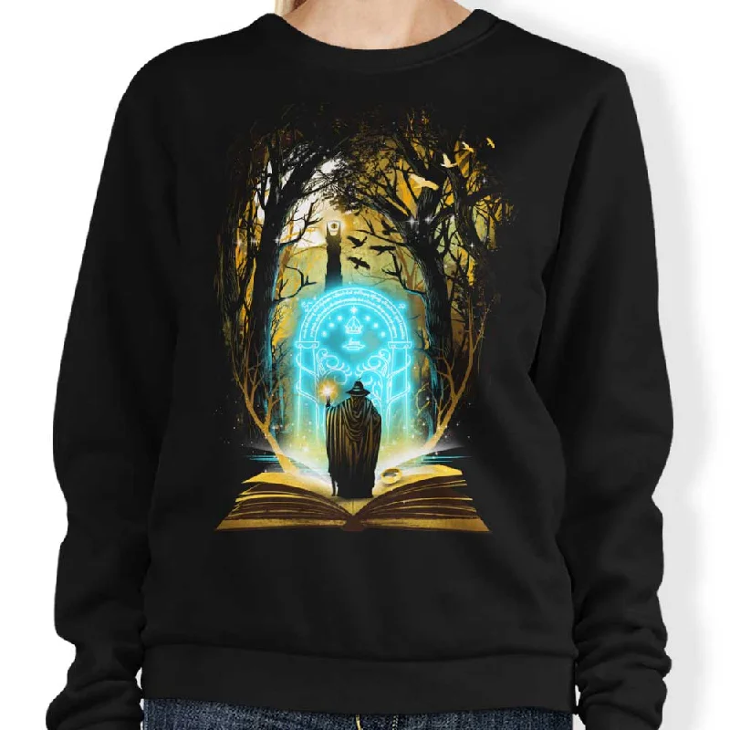 Women's Blouse with Keyhole NeckBook of Fantasy - Sweatshirt