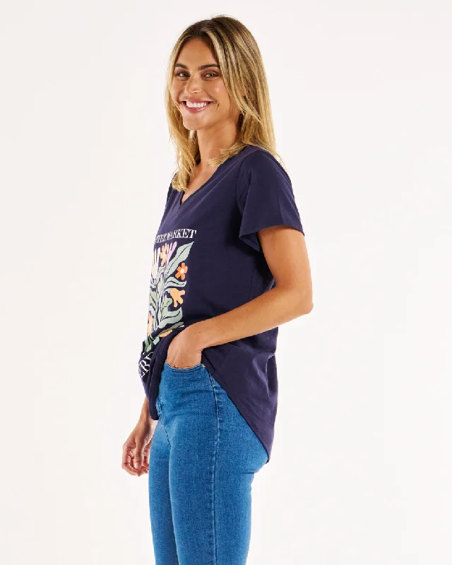 Betty Basics Amber Print Tee Flower Market